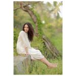 Athulya Chandra Instagram - MARUPIRAVI : a tale of rebirth chendamangalam, a tiny hamlet in Kerala was devastated by the floods of 2018.Its handloom industry which weaves one of the finest cotton muslin in India was in tatters.But in the next 100 days the world witnessed a spectacular comeback.They reached out to the world for help , which came in due course but what ultimately saved them was their own fierce determination and grit in battling all odds.Their resilience in the face of great adversity is a saga that will be told by generations to come. Marupiravi which means rebirth is a collection made from the salvaged stock of fabric from one of the societies.Every pore of these garments breathes the story of the journey traversed by the weavers and the fabric itself - a tale of miraculous rebirth.🙏 Check out the @mantradesignstudio Shalini James in collaboration with chendamangalam weavers @galleryoed,#mattanchery #limitededition @thewardrobecochin,quiros fortcochin @lulu_mall.. 📸@anvarzayanphotography ... ... ... #indianweaversmagic #ethinicwear #cotton #kochibiennale2018 #womensapparel #incredibleindia #revive #marupiravi #rebirthcollection #fashionphotography #conceptart #themedfashion #misty #shalinijamesmantra