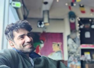 Avinash Tiwary Instagram - Pearl on ears and Dreads on hair Soot on nails and Heart all Fair Mole on Jugular and Palms like Gel Stir it well and cast your Spell.