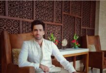 Avinash Tiwary Instagram - Shararat sprinkled with a pinch of Sharafat to make it palatable!