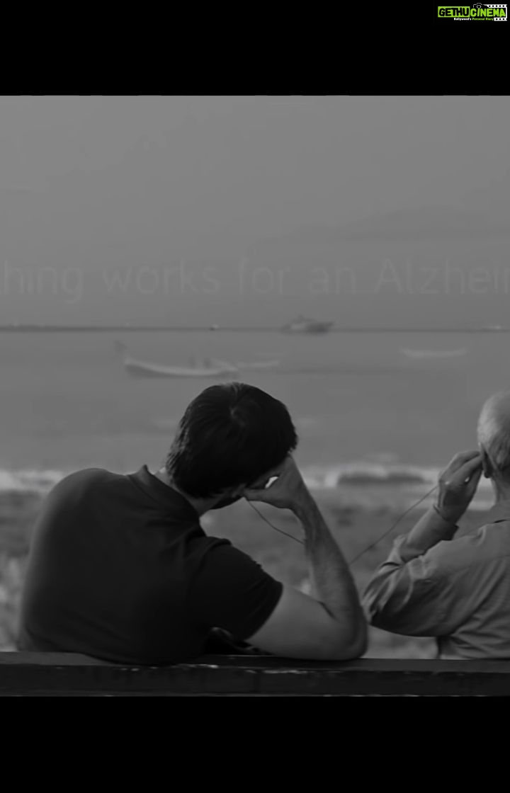 Avinash Tiwary Instagram - This is a lovely film i did a while back... Directed by @shloksharma Produced by @fundamentalpictures Hope you guys like it. I think it should be seen by many... make it happen :) #worldalzheimersday