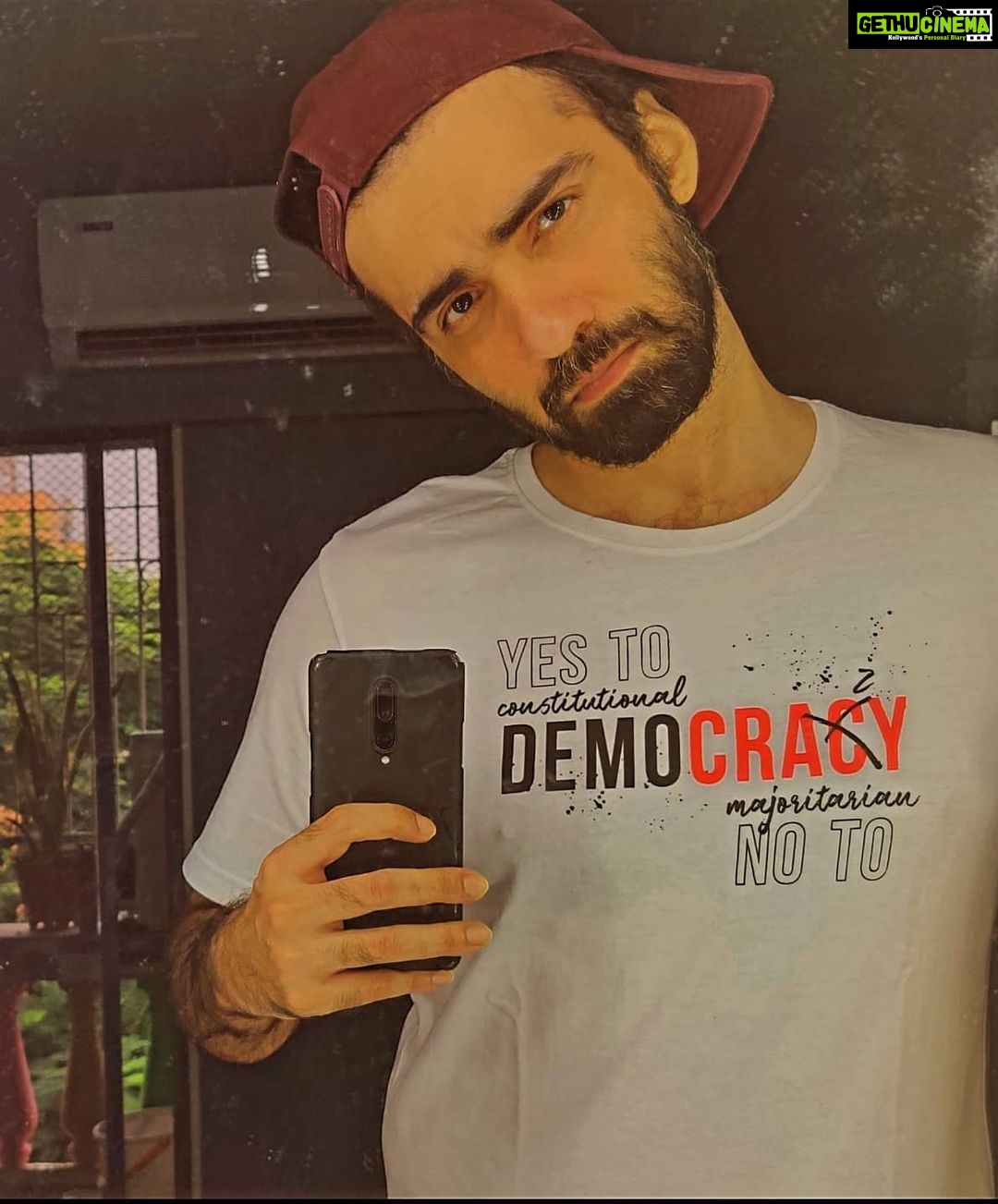 Avinash Tiwary Instagram - Yes To Constitutional Democracy No To Majoritarian Democracy AT, You were born in a Constitutional Democratic country. Growing up you learnt and believed in the Idea of India being 'Unity in Diversity'. You were born as a privileged Majority of the country and you were taught by your teachers and Family members to stand for the ones who were not as privileged. Over the few years you are being fed into believing that your majority is at stake...You are under threat and you see no rational fears. You are being made to believe that if you as a majority dont come together you will be isolated and exploited... I hope you find better wisdom and learn that this is the only way Majoritarian Democracies are created. In no time the value system set by your Teachers, Family and Mentors will be destroyed.. Majoritarian Democracies since time have known to be Tyrannical towards minorities...They only value one segment of the society... This is not the India that you envisioned... Remember the essays that you wrote in school? You said your vision for India in the 21st century was 'सर्व सुखाय सर्व हिताय'. Stand for it when you can, Remember you are blessed to be in Constitutional Democracy which by promise will look for the least privileged. Democracy is not an end by itself but represent a means to attain justice. As a reminder also for the next election, Vote for the one representing your constituency...The Media,the noise will not let you trust the process...will make it about the party or the National representatives but Give it a chance. Vote for the one who you think is right for your constituency (indifferent to the party) ... If we just followed the system as it ws designed you would have probably seen glimpses of the India that you envisioned as a kid writing his English Essays. -The Lil voice that doesn't shut up #Internationaldemocracyday #SayYesToConstitutionalDemocracy #SayNoToMajoritarianDemocracy #QuarantineChronicles #ATquarantinechronicles