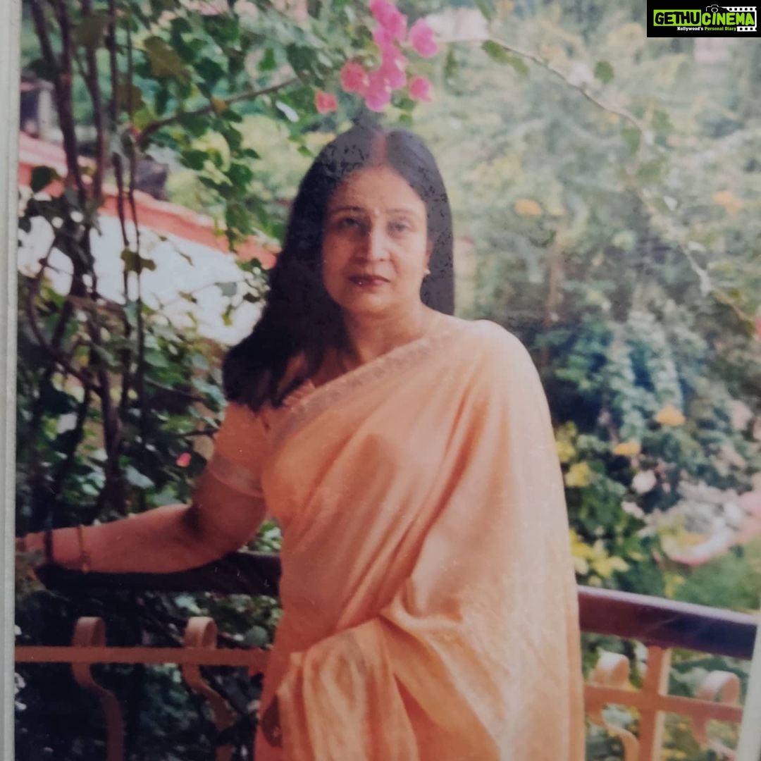 Avinash Tiwary Instagram - Maa❤️ Happy Mother's Day! Also @swatitiwary she loves me much more than you!👎🏻