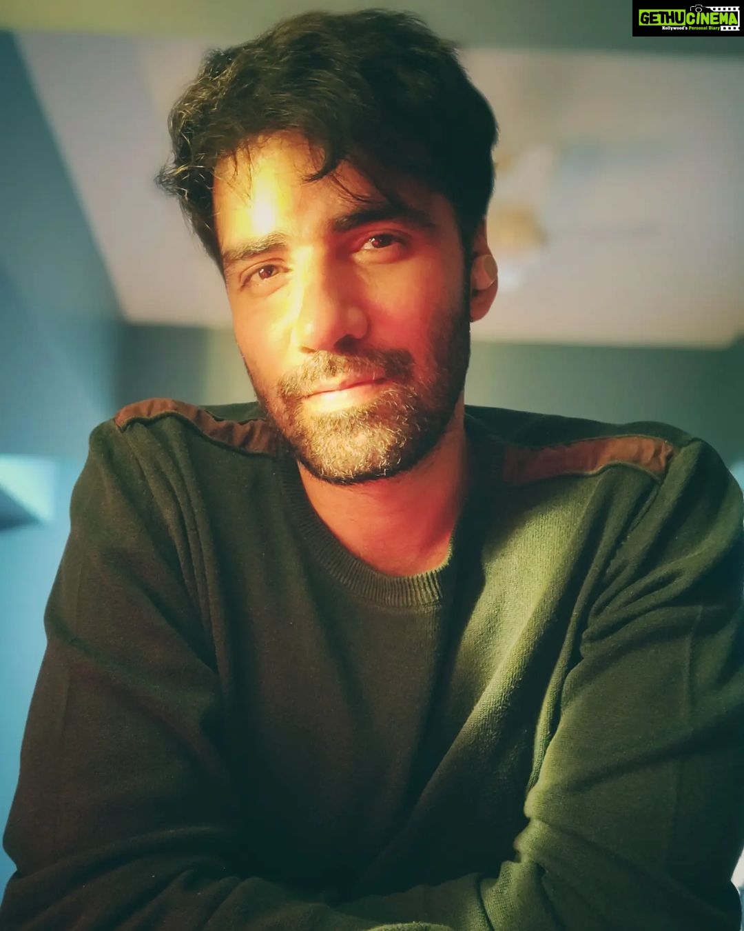 Avinash Tiwary Instagram - Let me be the reason you tilt your phone away from everyone ;)