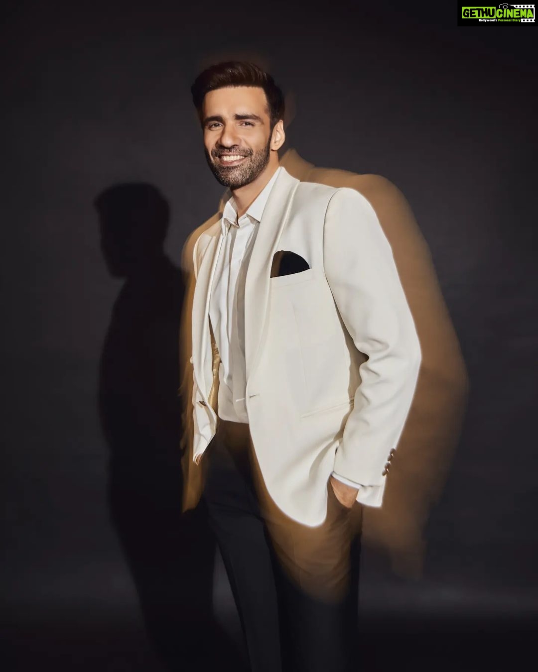 Avinash Tiwary - 12.1K Likes - Most Liked Instagram Photos