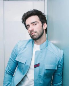 Avinash Tiwary Instagram - Never been the blue calm sea... Always been The Storm!

Styled by - @devs213
outfit by - @snbyshantanunikhil
Assisted by - @nehasarkar04
📸 - @themihirthakkar