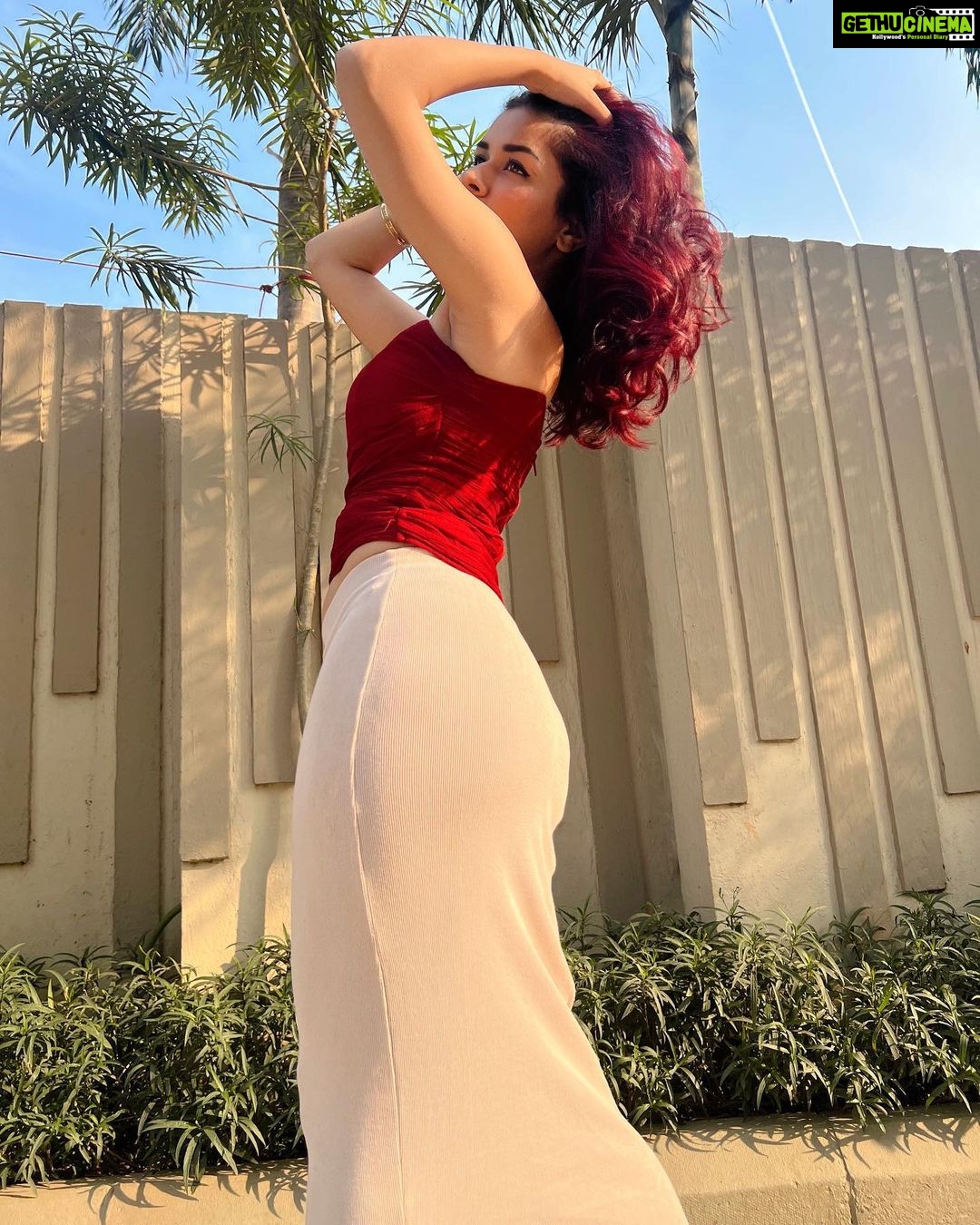Avneet Kaur Instagram - Last one from this series…..🍇🙈