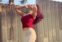 Avneet Kaur Instagram - Last one from this series…..🍇🙈
