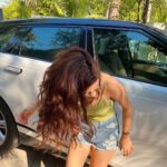 Avneet Kaur Instagram - Hello December 💚🍃 it’s gon be a hell of a ride 👀