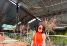 Avneet Kaur Instagram - Playin the colour combination game well like….🧡💙🤎 #styledbyme #brunchvibes Wearing- @zara Bag- @jacquemus Shades- @burberry Heels- @londonrag_in Pune City
