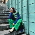 Avneet Kaur Instagram – Fashion is art and you are the canvas.💚💙 #tones #tokyo #fashion #avneetstylediaries 

Tee- @hm 
Coat- @shop.dlanxa 
Bag- @prada 
Shades- @dior 
Boots- @hm
Styled by- @styling.your.soul Tokyo, Japan