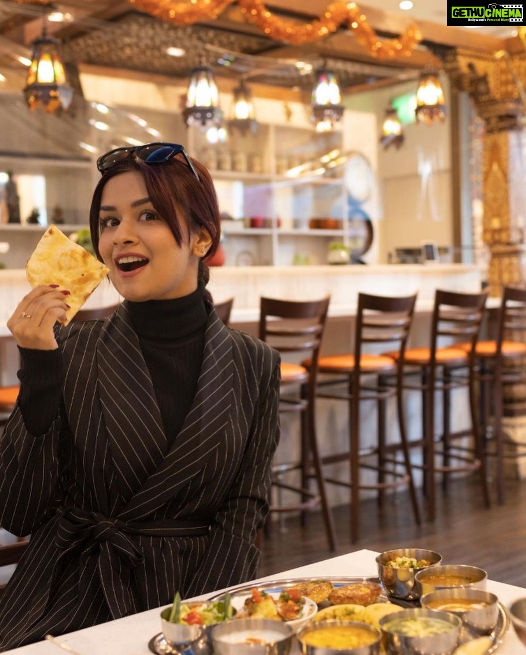 Avneet Kaur Instagram - Me everytime I see Indian food 😅🤤 #JNTO #VisitJapan #Japan #travel #TravelInJapan #TravelToJapan #JapanCelebrates #Dotonbori #Shinsaibashi #IndianRestaurantOsaka #IndianCuisineOsaka #Kobeaarti #OsakaJapan Osaka, Japan 大阪