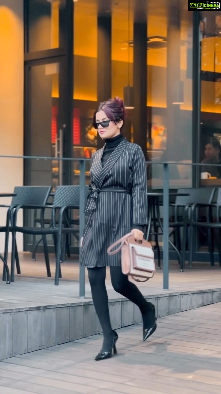 Avneet Kaur Instagram - Not so casual day in the streets of Osaka.🖤✔️ #Japan2022 #Osaka #Fashion #WhatIWore Osaka, Japan 大阪