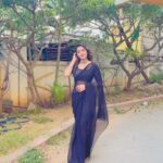 Bhanu Sri Mehra Instagram - 🧿🖤 Wearing: @kalpana_vogeti Jewellery: @sahithivarma_official #tollywoodhotactress #bhanusree🔥❤️ #actorlife #newlooks #instafashion #blacksaree #love