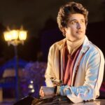 Bhavin Bhanushali Instagram - Uski aankhon me jo chamak hai vo sab bada deti hai ki uske andar kitna ujaala hai ❤️ #babatalks Pc: @dhwanigautam London, United Kingdom