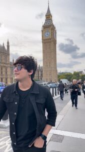 Bhavin Bhanushali Instagram - London it is 🇬🇧 ❤️ #travel #work #actorslife #unitedkingdom #london
