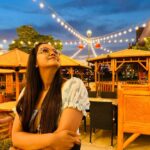 Chaitra Reddy Instagram – If you want the light to come into your life , you need to Stand where it’s shining 💫
One of my favourite picture clicked by my sister @shreelatha_c ❤️ 
This was my last day at Dubai 🙈  I badly wanted to upload this picture 🙈 

#shineon #dragonmartdubai #chaituindubai
