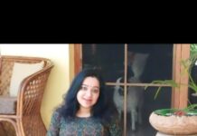 Chandra Lakshman Instagram - Pretty florals in soft cotton maternity dresses.. Totally loved the fit and material.. Thanks so much for the love @loving_mom_maternity__kidswear ❤️❤️ #moongirl #maternitywear #momtobe #collaboration #actor Kochi, India