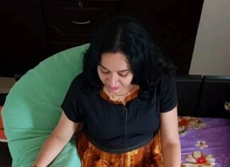Chandra Lakshman Instagram - Make your sleepless nights more comfortable with pregnancy pillows. Soon-to-be moms deserve to take better care. Benefits of using a pregnancy pillow: You will be at ease as you adjust to the new sleeping position. You can align your neck, back, and hips while sleeping. It reduces the tension around your hips and pubic bone by keeping your legs parallel. It improves blood circulation. It reduces common pregnancy conditions such as heartburn, nasal congestion, and leg cramps. It avoids accidentally rolling over your back while you sleep. Thanks @sleepynannyuk for sending me this most comfortable pregnancy pillow ❤️❤️ Thanks husband for the video @tosh.christy 😘😘 Kochi, India