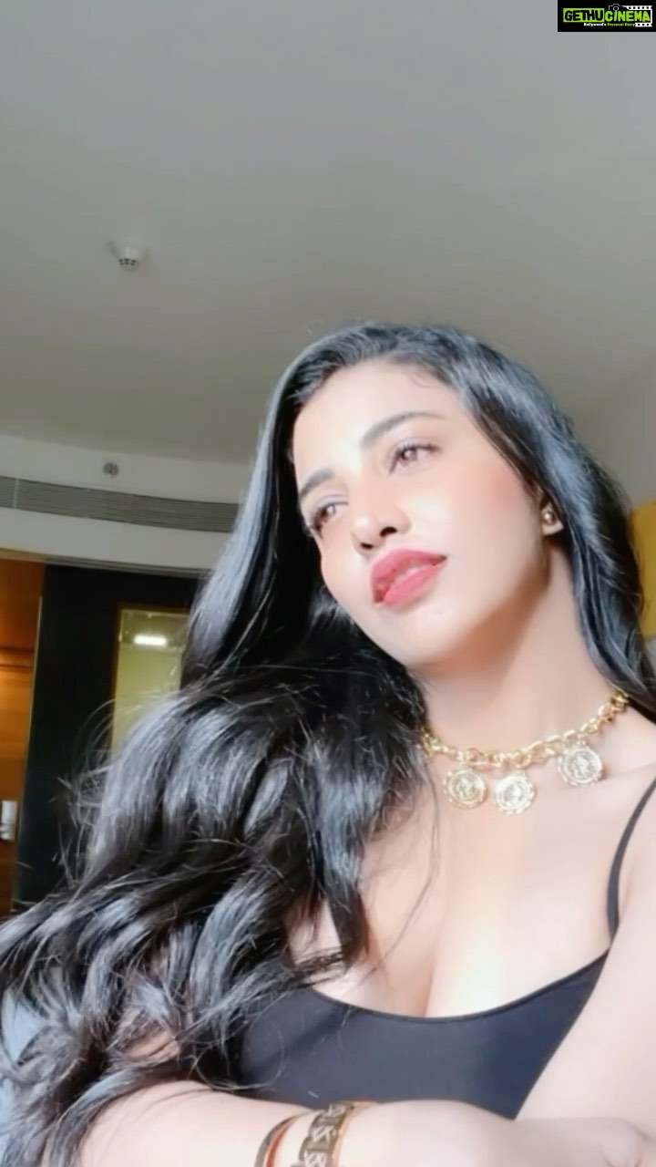 Daksha Nagarkar Instagram - Talk is overrated let’s just vibe. #dakshanagarkar #love #vibes #positions #positivevibes #arinagrande #reels #reelitfeelit #reelkarofeelkaro #telugu #actress #happy #happybirthday #tbt #aroundtheworld #girl #pretty #beautiful #life #makeup #sun #morning #sunlight #photooftheday #photography #video #new #blockbusters