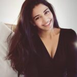 Daksha Nagarkar Instagram - If you don't have anyone telling you, sometimes you have to tell yourself, "No matter how you feel, Get up, Dress up, Show up, and most importantly NEVER EVER GIVE UP"... ♥️♥️🤗 #dakshanagarkar #happy #love #quotestoliveby #insta #smile #pictureoftheday