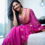 Daksha Nagarkar Instagram - Your happy girl Clicked by @they_call_me_keshu Designed by @bhargavikunam Styled by @iamsaisaavreen Jewellery by @pretty.jewelbox #dakshanagarkar #candid #candidphotography #love #life #photooftheday #picoftheday #instagram #happy #happiness #funtime #sareelove #sareedraping #sareelove #indian #ethinic #shot #girl #star #maneskin