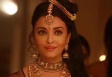 Deepa venkat Instagram - No one is where they are, just by chance or luck. It takes years of patience, perseverance, hardwork, intelligence, smartness, passion, and a host of such qualities to hone your skills with dedication and commitment to reach excellence. It was a pleasant surprise to be voicing Aishwarya Rai Bachchan. There were more surprises:) The original pilot had her speaking perfect, proper Tamil. I was literally dumbfounded. Mind you, for most of us, who speak regular everyday Tamil, even simple sentences in chaste Tamil, can be challenging. And while recording such lines, for the diction, expression, delivery, everything to be spot on, it takes time. And here, Aishwarya Rai was rocking it! Next surprise. There was barely any one helping her with the lines during the take. Means, no one prompting. She had it all in her head. She had taken a whole lot of time, and like a good student, done her homework, properly. "Dubbing la paathukalam" is a common line during shoot in many, many places to just mouth your lines knowing well that some one else is doing your lines, so why bother. Not her, and definitely, not here. It is artists like her, who show the way, that no matter how high you reach, you don't take anything for granted. And that every single detail matters. It has been absolutely wonderful to try and match her poise, tone and expression. It didn't come easily but I thoroughly enjoyed the process. A big thank you to Director Dhanasekar, who patiently answered my endless questions during the dub sessions and Mani sir's team, the sound engineer, Muthu. Mani sir, mikka nandri. Grateful, indebted. @madrastalkies @lyca_productions @aishwaryaraibachchan_arb #maniratnam @suhasinihasan #ps1 #nandhini #ponniyinselvan