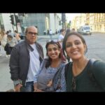 Devadarshini Instagram - A little late post... yet... had a fabulous shoot with @directormbalaji n team.. at London.. some soul stirring writing by @writersharada ..met some friends n family, @divyaumakanth @raakhikadambi... made some friends @dhanyabalakrishna @kalidas_jayaram @mahlyf_mahrulez 😊❤️