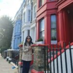 Devadarshini Instagram - A little late post... yet... had a fabulous shoot with @directormbalaji n team.. at London.. some soul stirring writing by @writersharada ..met some friends n family, @divyaumakanth @raakhikadambi... made some friends @dhanyabalakrishna @kalidas_jayaram @mahlyf_mahrulez 😊❤️