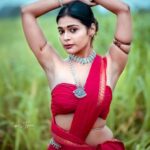 Dharsha Gupta Instagram – ❤️பூங்குழலி❤️
Makeover – @saiyas_beauty_trends
Pic- @raj_isaac_photography