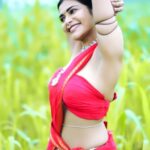 Dharsha Gupta Instagram – ❤️Happy Sunday❤️
Makeover – @saiyas_beauty_trends
Vc- @raj_isaac_photography 
Video edit- @imkishorekrish