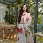 Dia Mirza Instagram - Work mode in @ilovepero ❤️ Styled by @theiatekchandaney MUH @shraddhamishra8 Photos @shivamguptaphotography