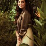Dia Mirza Instagram - Celebrating the power of personal action with @feminaindia #DigitalCover this month 💚🌳🐯 Tap on the link in Bio to read the interview 🌱 Outfit : The Summer House @thesummerhouse.in Editor: Ambika Muttoo- @missmuttoo0 Art Direction: Bendi Vishan- @bendivishan Words: Ashwini Arun Kumar @ash_arunkumar Videographer: Vaibhav Nadgaonkar- @vinbhav30 Photographer: Sumit Ghag- @sumit_ghag Fashion Editor: Krishna Mukhi- @krishnahasleft HMU Artist: Shraddha Mishra- @shraddhamishra8 India
