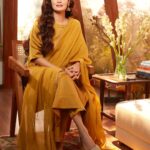 Dia Mirza Instagram - Sunday sunshine ✨☀️ Work mode in this beautiful @anavila_m outfit 🙏🏻 Jewellery by @mahesh_notandass Styled by @theiatekchandaney HMU @shraddhamishra8 Photos by @shivamguptaphotography #Sustainable #VocalForLocal #MadeInIndia