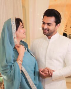 Dipika Kakar Instagram - My happy place….
is you @shoaib2087 
❤️❤️❤️
.
.
.

Moment captured by : @theglamweddingofficial 
@rajvirsainiofficial 
@refineartist  @official_varun_gupta 
@anujkuamr_verma