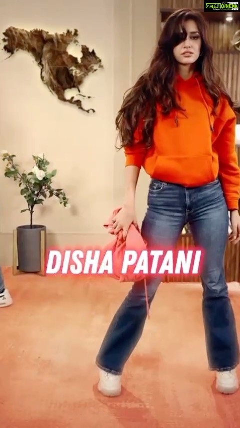 Disha Patani Instagram - Are you up for a GIANT PARTY? Gear up, THE ENTERTAINERS are coming your way!! North America, March, 2023 @akshaykumar @norafatehi @sonambajwa @imouniroy @aparshakti_khurana @stebinben @jasleenroyal @zarakhan @azeemdayani @garg_group_llp @anandentertainment_official @nagkinkar @theentertainerstour
