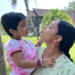 Divya Padmini Instagram - Pout challenge with my Vedukkuttan😚 📸- @ratheesh_balakrishnan_poduval The Lalit Resort And Spa Bekal