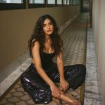 Divyansha Kaushik Instagram - 🔮 Shot by @ankitchatterjee.official HMUA @kaushikanu @lawangtamang95 Claridges, Aurangzeb Road