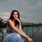 Divyansha Kaushik Instagram - ⬅️➡️💋