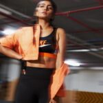 Eesha Rebba Instagram - Heya 🧡 🤗 Shot by : @kalyanyasaswi Makeup artist - @makeuphairbyrahul Stylist - @praptigarg