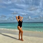 Elena Roxana Maria Fernandes Instagram - Beach time! 🖤 @saiilagoonmaldives @crossroadsmaldives @thayyib 👙 @lesgirlslesboys #saiilagoonmaldives #curiocollection #crossroadsmaldives #visitmaldives #maldivestourism50 #maldives #maldivesisland #paradise #summervibes #summer #leisure #travel #traveldiaries #shoot #visitmaldives #hotbod #hotness #slay #sexy #bodypositivity #body #ootd #outfitoftheday SAii Lagoon Maldives, Curio Collection by Hilton