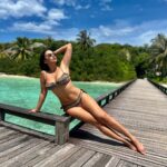 Elena Roxana Maria Fernandes Instagram - Strike a pose! ❤️ . . . . 👙 @vacanzeitaliane.official 👓: @bartonperreira @goodsagency Location: @sheratonmaldives #strike #pose #sheratonmaldives #summervibes #summer #swim #swimsuit #leisure #travel #traveldiaries #shoot #maldives #visitmaldives #hotbod #hotness #slay #sexy #bodypositivity #natural #body #skin #island #heat #sea #ootd #outfitoftheday Sheraton Maldives Full Moon Resort & Spa