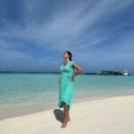 Elena Roxana Maria Fernandes Instagram - For the love of the sea! ❤️ . . . 👗 @marksandspencer @marksandspencerfashionpr @sheratonmaldives @marriottbonvoy @visitmaldives #love #sea #marriottbonvoy #travelmakesus #sun #sheratonmaldives #summervibes #summer #dress #leisure #travel #traveldiaries #shoot #maldives #visitmaldives #hotbod #hotness #slay #sexy #bodypositivity #natural #body #skin #island #ootd #outfitoftheday Sheraton Maldives Full Moon Resort & Spa