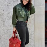 Elena Roxana Maria Fernandes Instagram - Walking into the week like. . . . . . #walk #week #walking #pose #smiling #shoot #shootdiaries #hotbod #outfit #ootd #outfitoftheday #green #black #accessories #love #pretty #hair #smile #glam #glow #beautiful