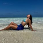 Elena Roxana Maria Fernandes Instagram - Beach day. . . . 👙 @beachbunnyswimwear 📸 @titanofthesea Location: @kinanhotels #beachday #sunkissed #blue #maldives #sea #sky #summervibes #summer #swim #beach #travel #traveldiaries #shoot #maldivestravel #kinanhotels #hotbod #hotness #slay #bodypositivity #natural #body #skin #beachbody #pose #ootd #outfitoftheday Maldives