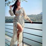 Eshanya Maheshwari Instagram - Relationship status: Committed to inner peace, growth, self love and gratitude 😇✌🏻✨🧿🫶🏻 #selflove #grattitude #travel #travelblogger #esshanya #esshanayamaheshwari Aamby Valley City