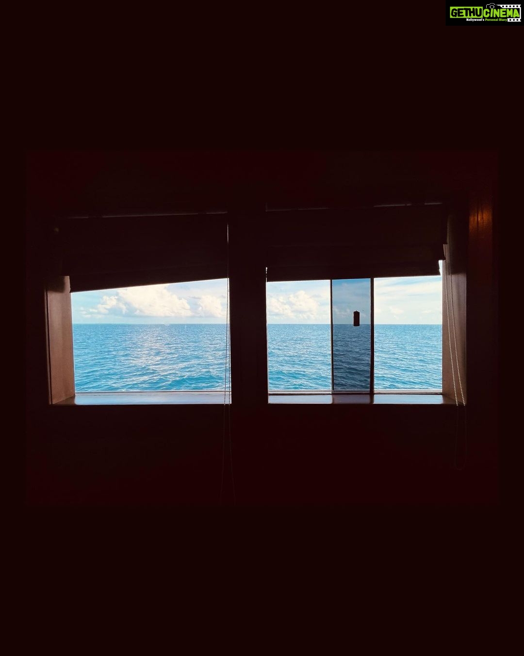Farhan Akhtar Instagram - Windows to the world #series #shotoniphone13pro #FarOutdoors