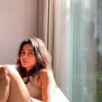 Farhan Akhtar Instagram - Sunny Saturday with @shibanidandekar ❤️