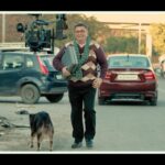 Farhan Akhtar Instagram - Best moments served with love from the sets of #SharmajiNamkeen #SharmajiNamkeenOnPrime, watch now. #RishiKapoor #PareshRawal @iamjuhichawla @suhailnayyar @taarukraina @satishkaushik2178 @talwarisha @primevideoin @excelmovies @macguffinpictures @hiteshbhatia79 @ritesh_sid @honeytrehan @abhishekchaubey @vishalrr @kassimjagmagia #SupratikSen @sheeba.chadha @sulagna03 @ayeshiraza @shiwangi_peswani @maddymadhuc @misra_dipti @niraj_sah_ @iamparmeetsethi