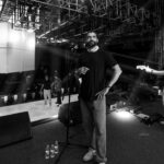 Farhan Akhtar Instagram – Soundcheck ✅ for @farhanliveofficial gig in Delhi tonight .. we’re ready and waiting to entertain all those coming tonight..! Don’t forgot to bring your dancing shoes, your sing-along energy and let’s party. 🤘🏽