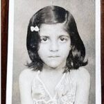 Farhan Akhtar Instagram - Please wish @zoieakhtar a happy birthday from me if you see her. Last seen making great writing choices and successful films. ❤️❤️